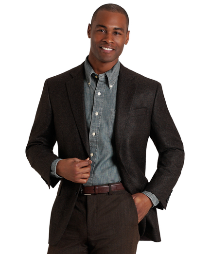 Pure Saxxon wool an exclusive Brooks Brothers fabric made in the USA. Two-button, center vent with winged Bemberg lining. Madison which is favored for its relaxed fit and natural shoulders.Dry clean. Made in the USA.