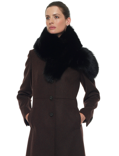 Fox fur scarf with silk lining. Boa style. 40" long. 9" wide at top of collar. Furrier cleaned. Made in Italy.