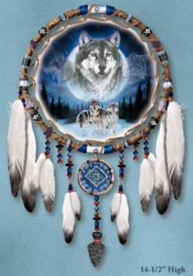 The Bradford Exchange Dreams Of The Wild Wolf Art Native American-Style Dreamcatcher Wall Decor