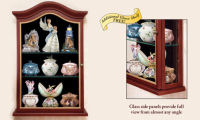 Duchess Curio Cabinet - Show Off Your Collectibles in Style