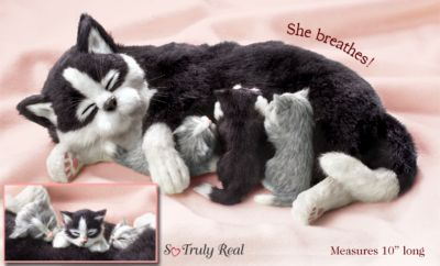 Snuggle Time Lifelike Cat And Kitten Plush Animals - Likelike Pet Cat and Kitten Plush Animals are So Truly Real! Momma Cat Breathes and Comforts Her Kittens!