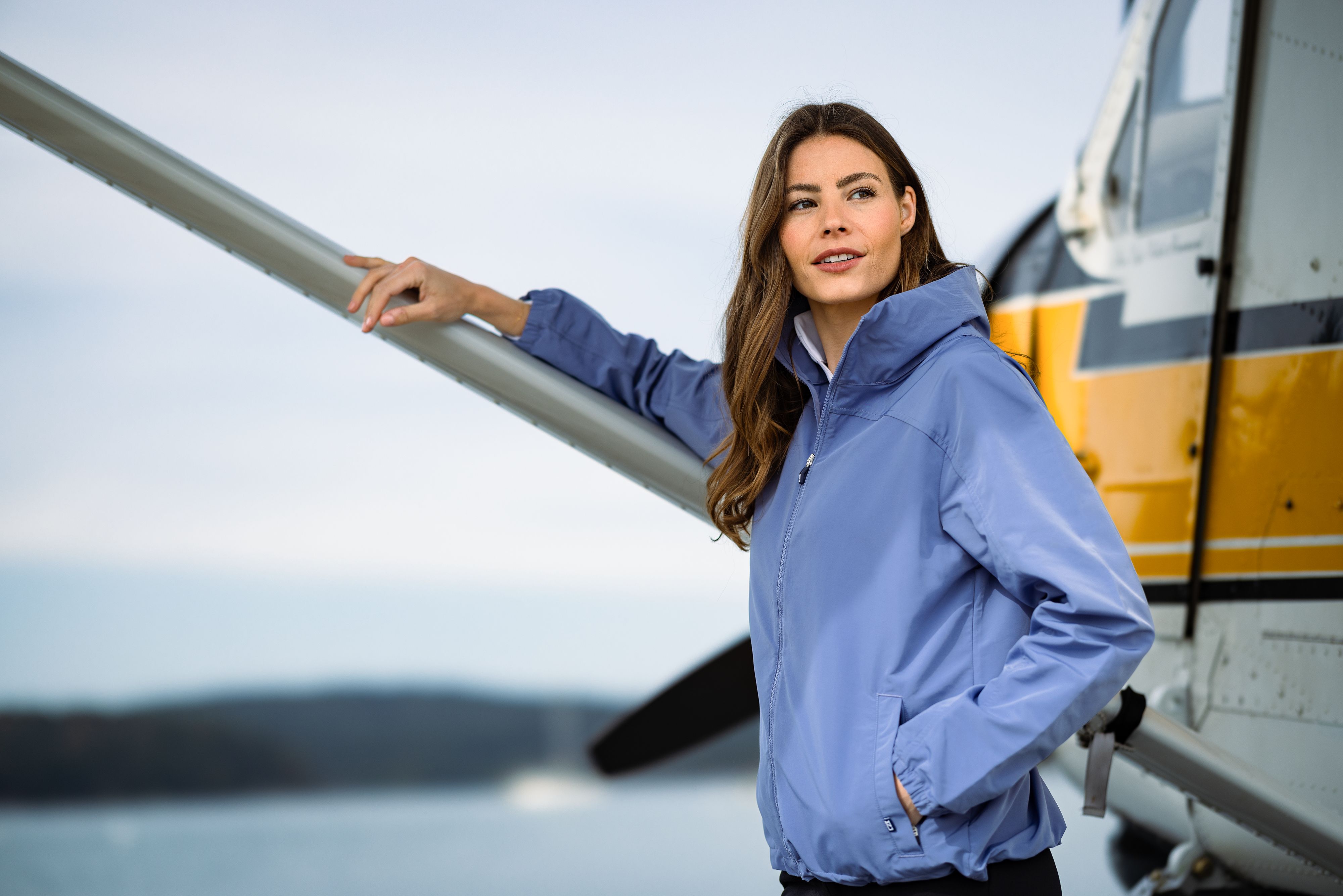 Cutter & Buck Charter Recycled Packable Womens Full Zip Jacket? 138