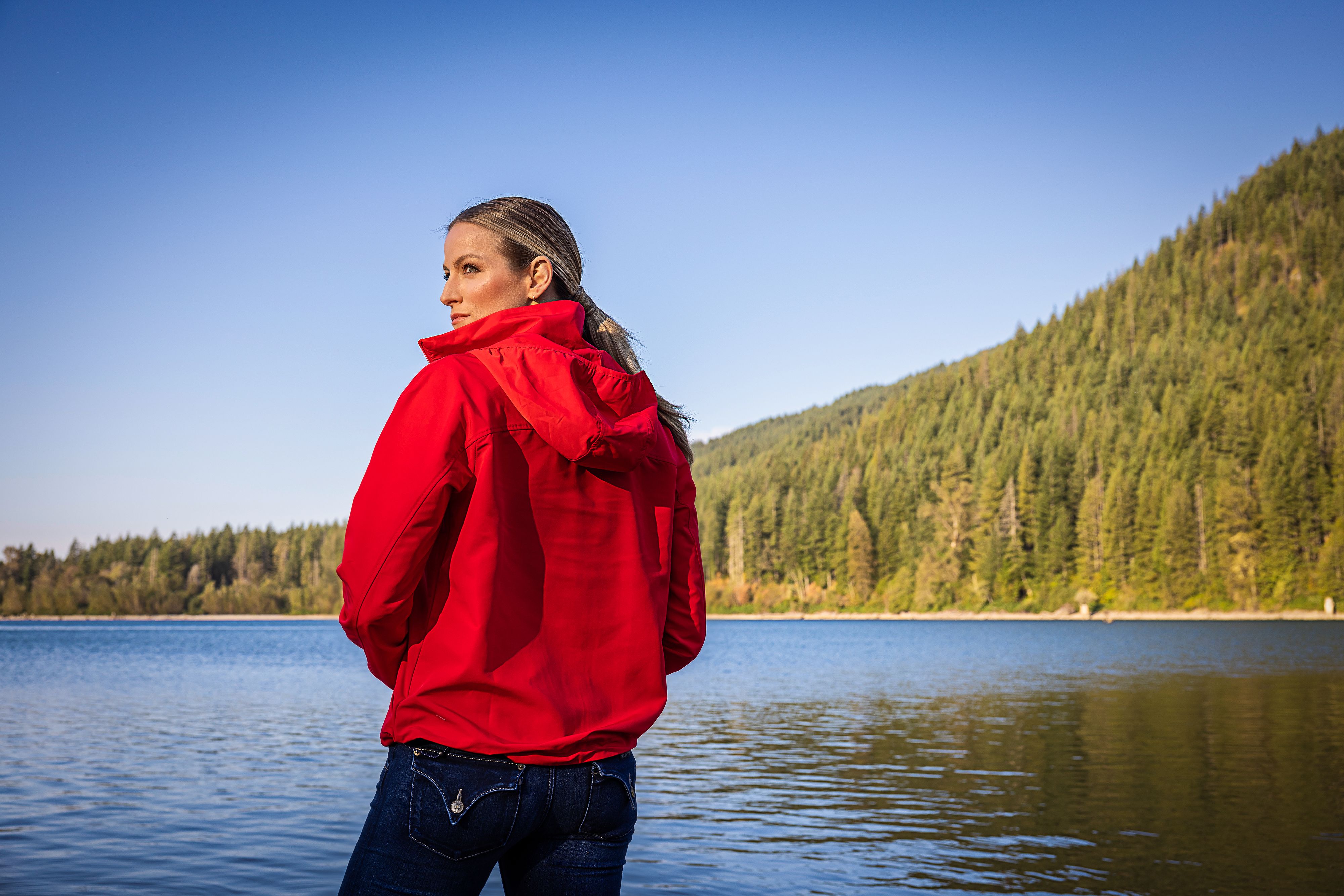 Cutter & Buck Charter Recycled Packable Womens Full Zip Jacket? 152