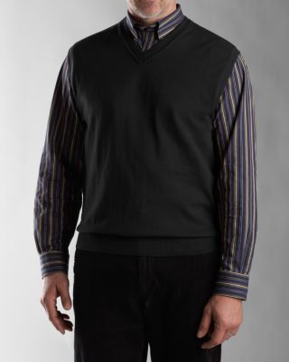 B&T Meridian V-neck Vest