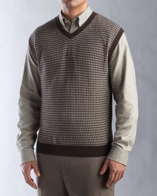 Men's Sandy Point V-neck Vest