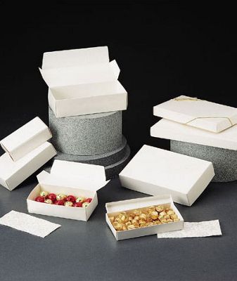 White Glassine Pads, 9 1/4 x 5 1/2' - Gifts Baskets Wholesale Supplies Shop
