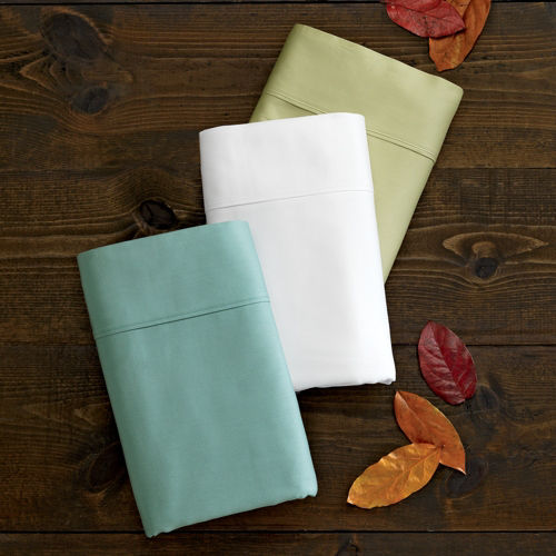 Huge savings on organic sheet sets + FREE shipping