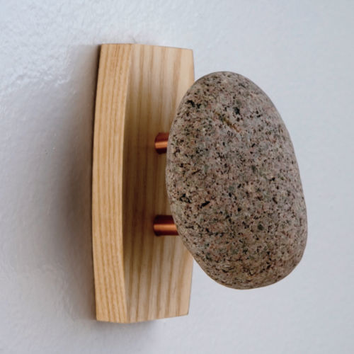 Stone Hanger