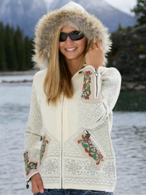 sevle sweater