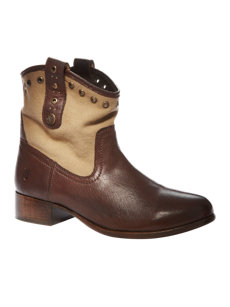 amelia grommet boot