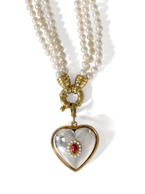triple strand necklace