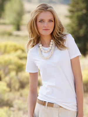 aria t-shirt white