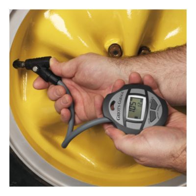 Compact, Professional Tire Gauge