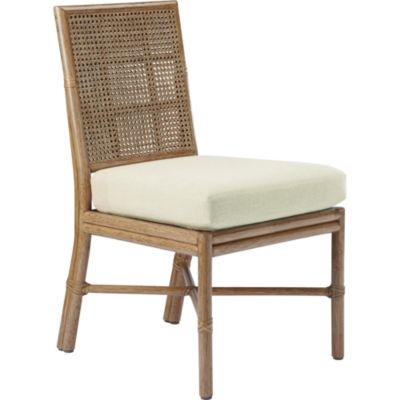 Shown in: Pecan finish and Ivory Linen fabric