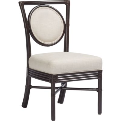 Shown in: Dark Tobacco finish with Lenno Ecru Linen fabric
