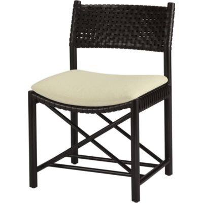 Shown In: Havana finish with PHBC113 fabric
