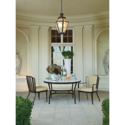 Shown In: Driftwood finish and PHBL112 fabric