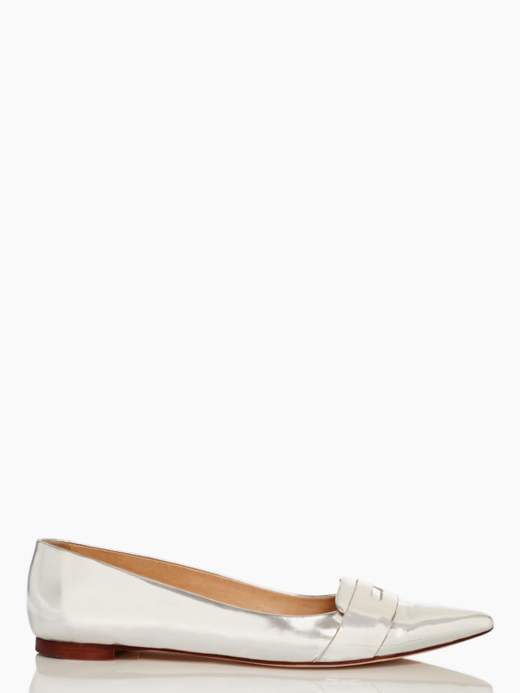 gwen flat
