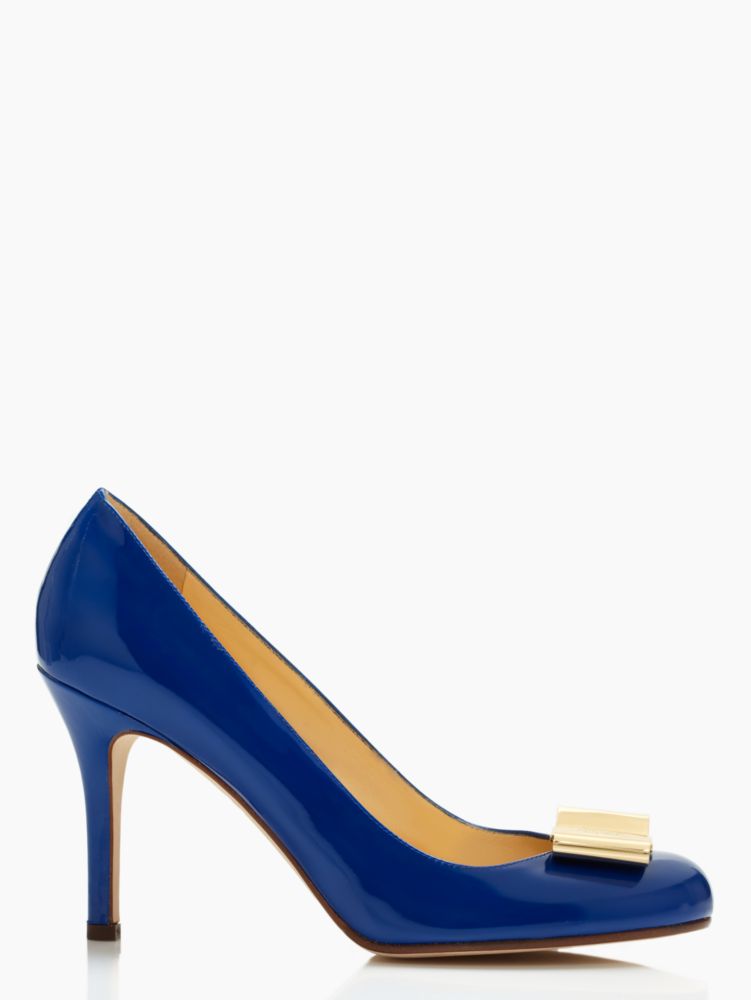 karolina bow heel