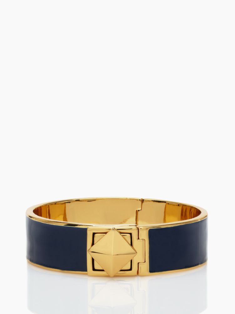 locked in thin bangle