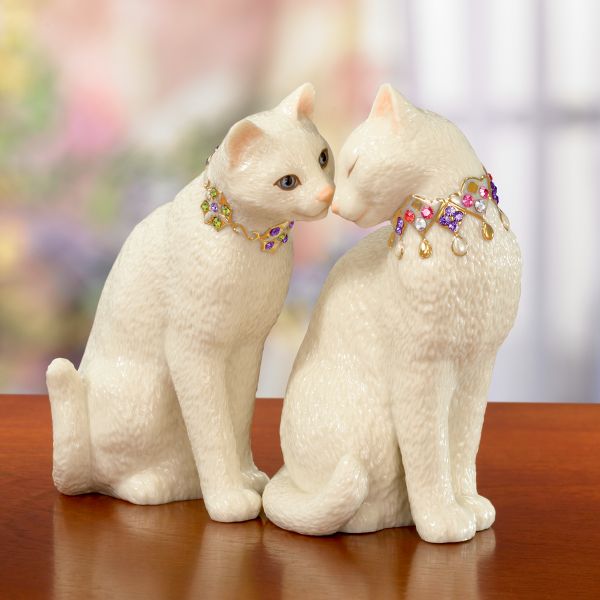 First Kiss Cat Sculpture