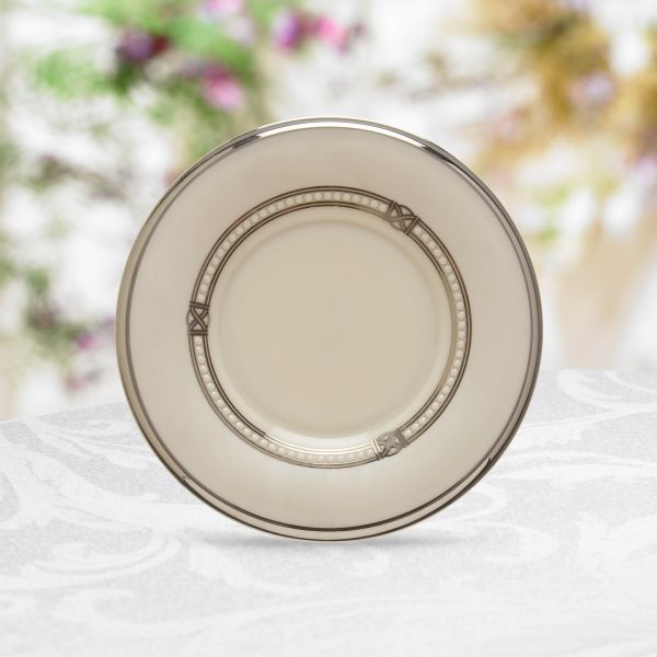 Engagement Saucer