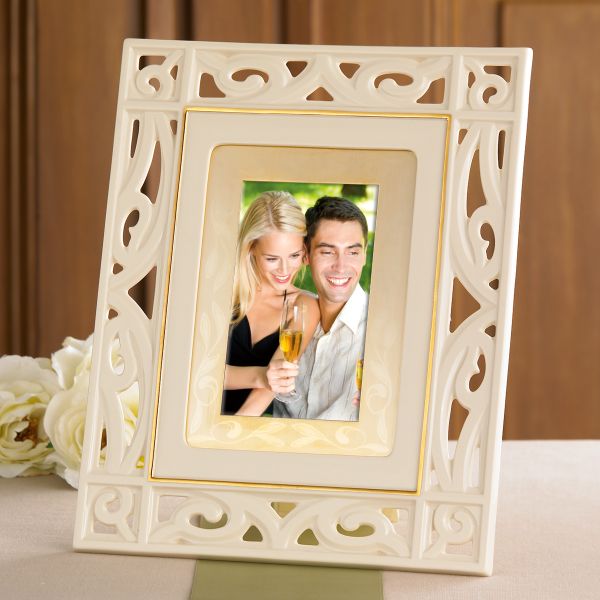 Portrait Gallery Gateway 5x7 Frame