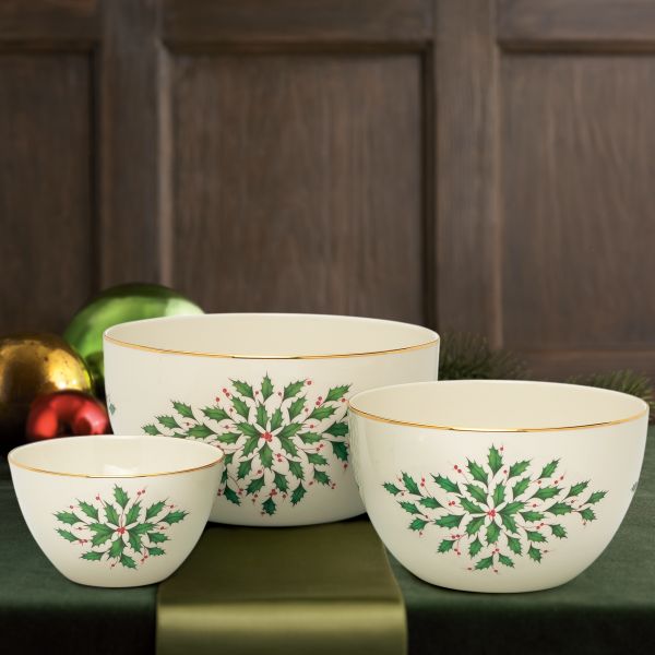 Holiday Nesting Bowls