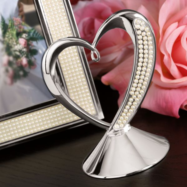 Jubilee Pearl Cake Topper