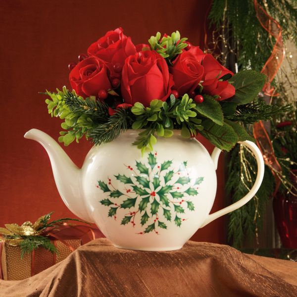Holiday Teapot with Arrangement