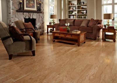 Sch�n Quick Clic Engineered&nbsp;Natural&nbsp;3/8"x4 3/4"&nbsp;Red Oak&nbsp;Quercus Rubra&nbsp;Clear Finish&nbsp;Engineered