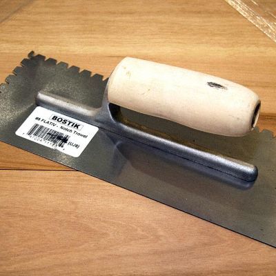 Bostik Trowel #8 3/16" x 1/4" x1/2" Flat/V-Notch
