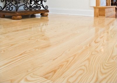 BELLAWOOD&nbsp;Select&nbsp;3/4"x2 1/4"&nbsp;White Ash&nbsp;Fraxinus Americana&nbsp;1320&nbsp;Clear Finish&nbsp;Solid