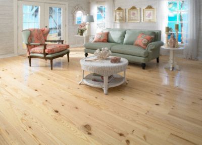 Clover Lea&nbsp;Natural&nbsp;3/4"x5"&nbsp;Pine&nbsp;Clear Finish&nbsp;Solid
