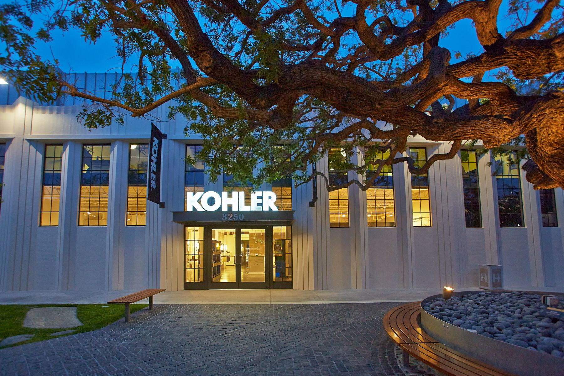 KOHLER SIGNATURE STORE BY EXPRESSIONS HOME GALLERY