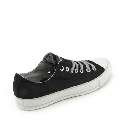 black lace up converse
