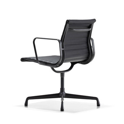 Eames Aluminum Management Chair