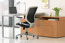 Voi L-Shaped Desk