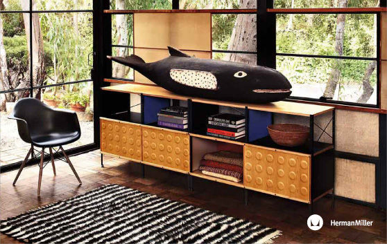 Eames Aluminum Group Chair Lounge with Headrest