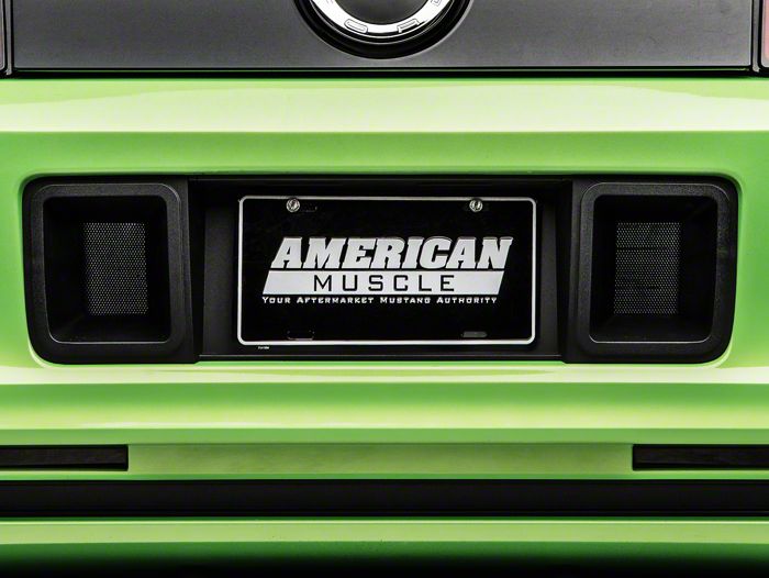 RTR Rear License Plate Surround w/ Ducts (13-14 All)