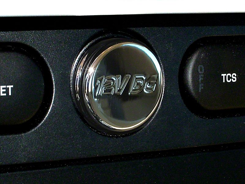Chrome Power Plug - 12V DC Engraved (05-09 Mustang)