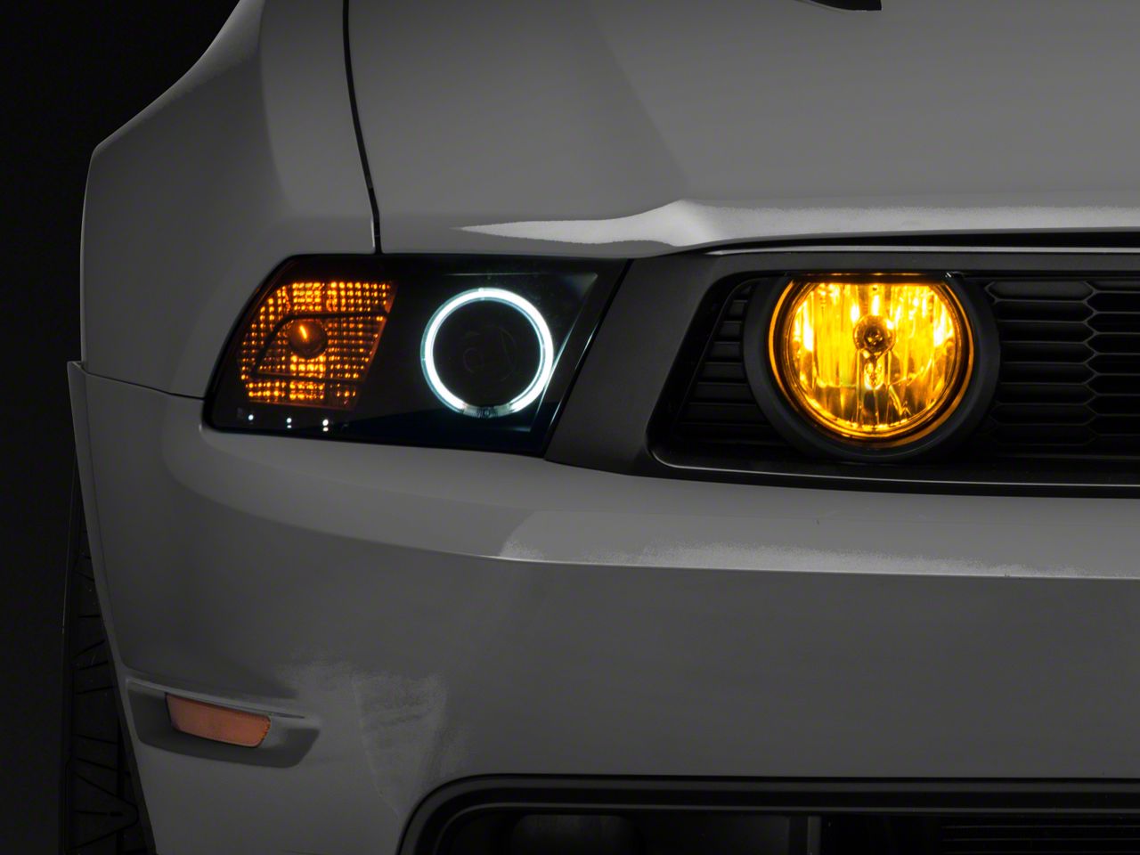 Raxiom Yellow Fog Lights (05-12 GT)