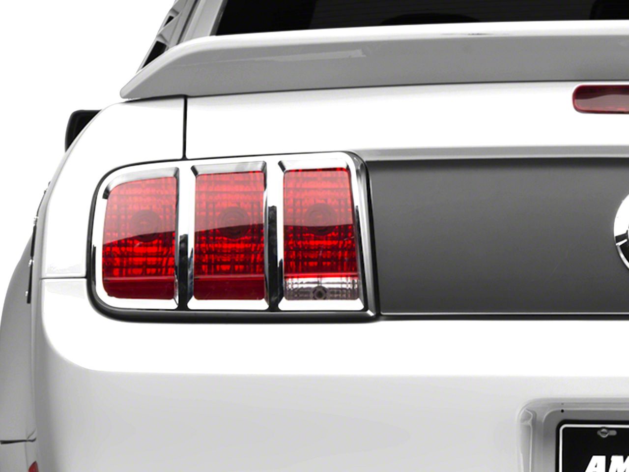 MMD Tail Light Trim - Chrome (05-09 All)