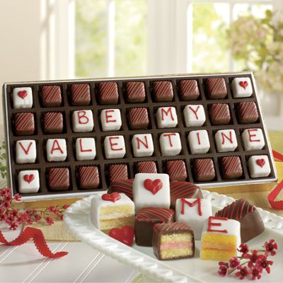Be My Valentine Petits Fours Z