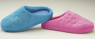 Womens Embroidered Scuff