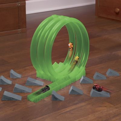 Xtreme Motorcycle Loop and Jump
