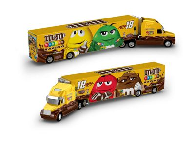 Kyle Busch 18 164 Scale Die cast Hauler