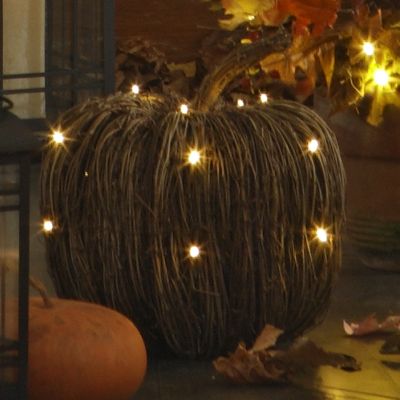 Pumpkin Lighted Grapevine Small