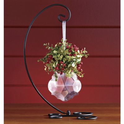 Mistletoe Kissing...