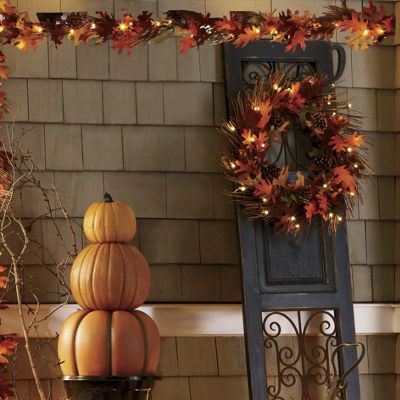 Lit Fall Wreath And Garland